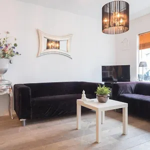 't Zandhuisje Apartment Zandvoort